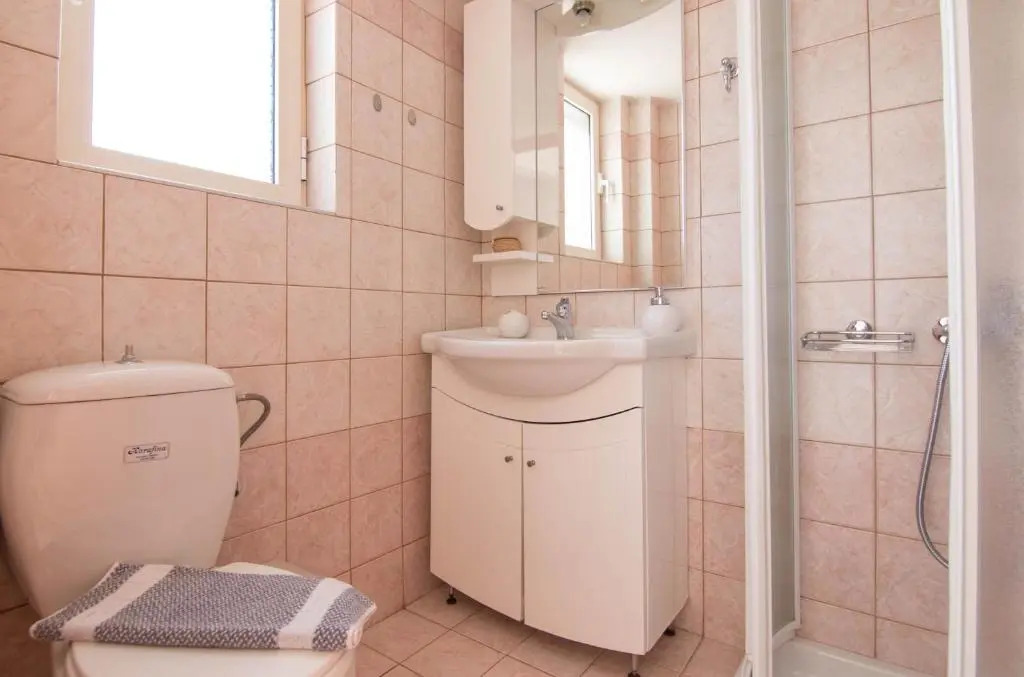 Fedra Apartments, View, Free Parking, 2mins to Beach