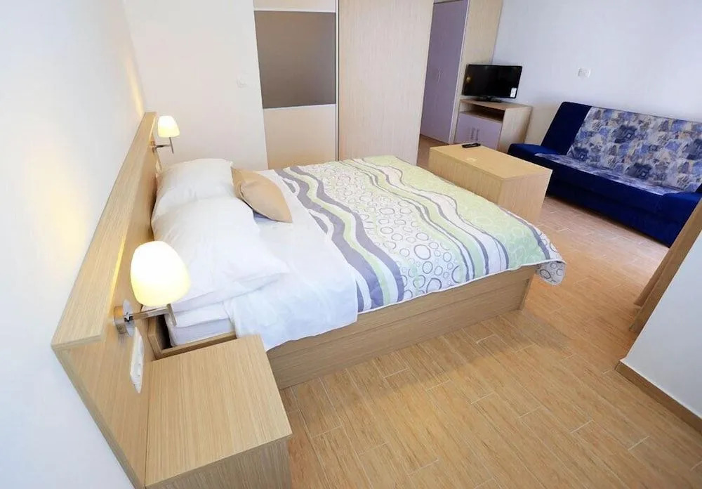 Pension Augustino