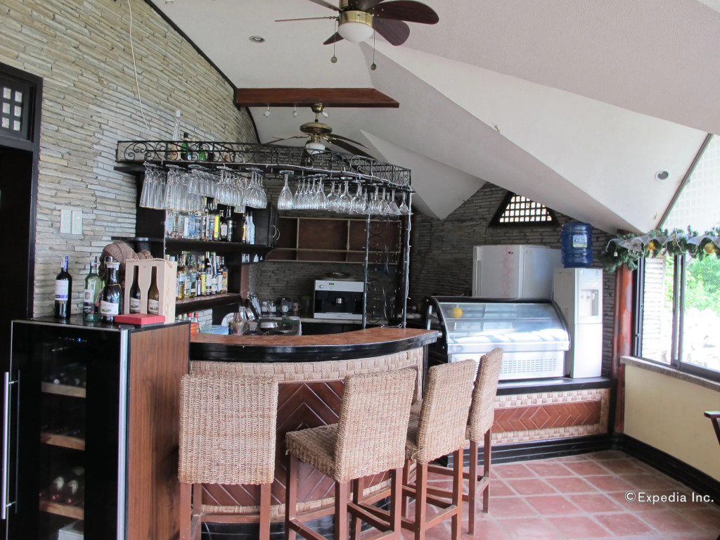 Utopia Resort & Spa