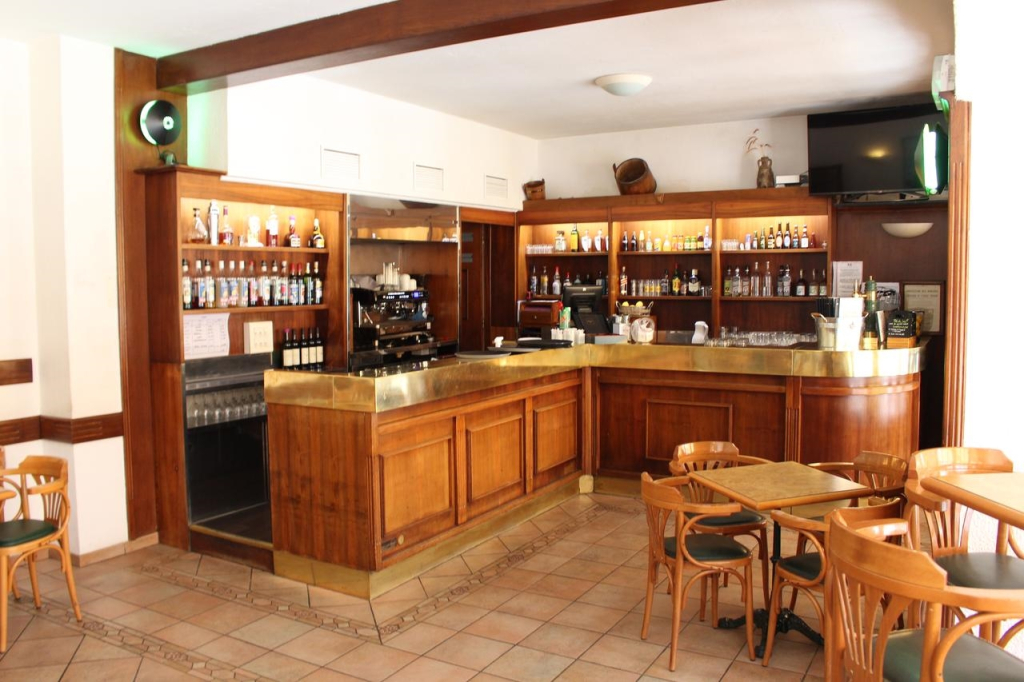 Hôtel Restaurant Atrachjata