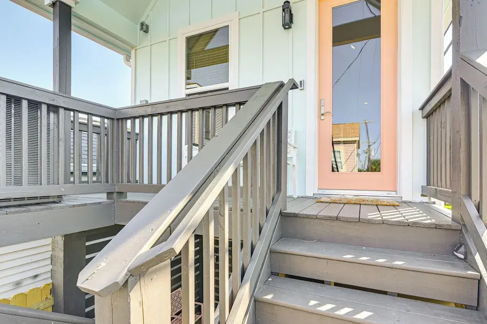 1 Mi to Galveston Beach, Seawall: New Tiny Home