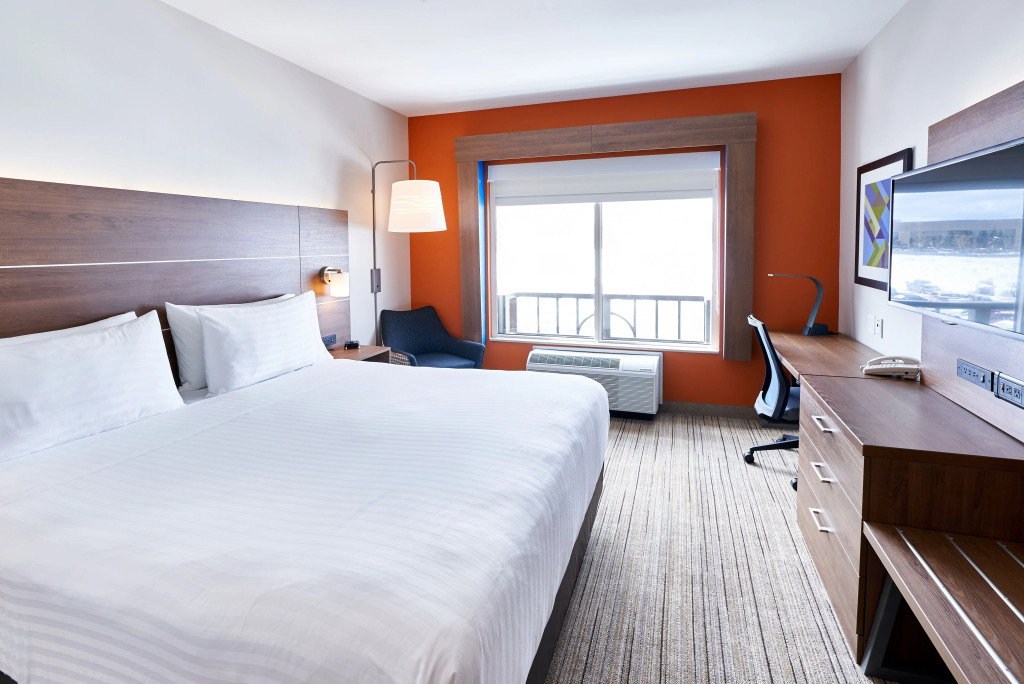 Holiday Inn Express Hotel & Suites Dieppe Airport by IHG