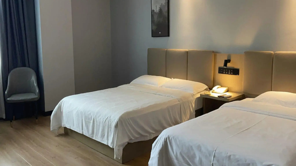 GreenTree Inn Hefei East Wangjiang Road CTCE Express Hotel