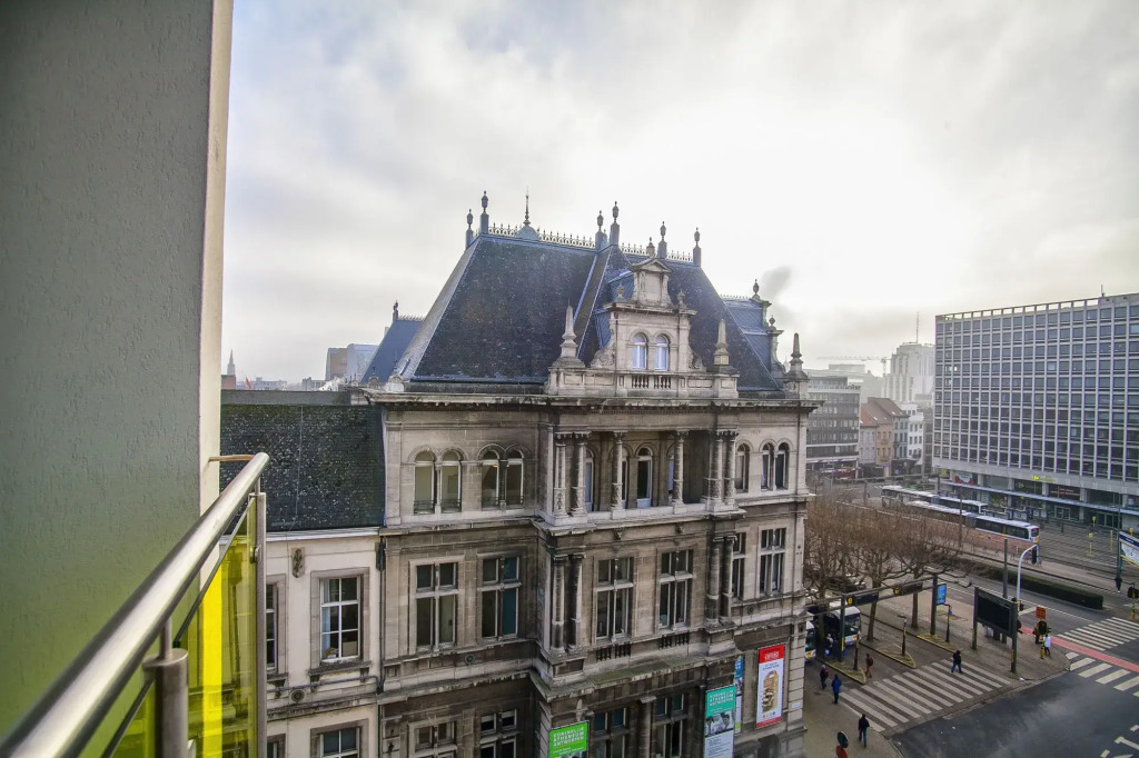 Antwerp Inn