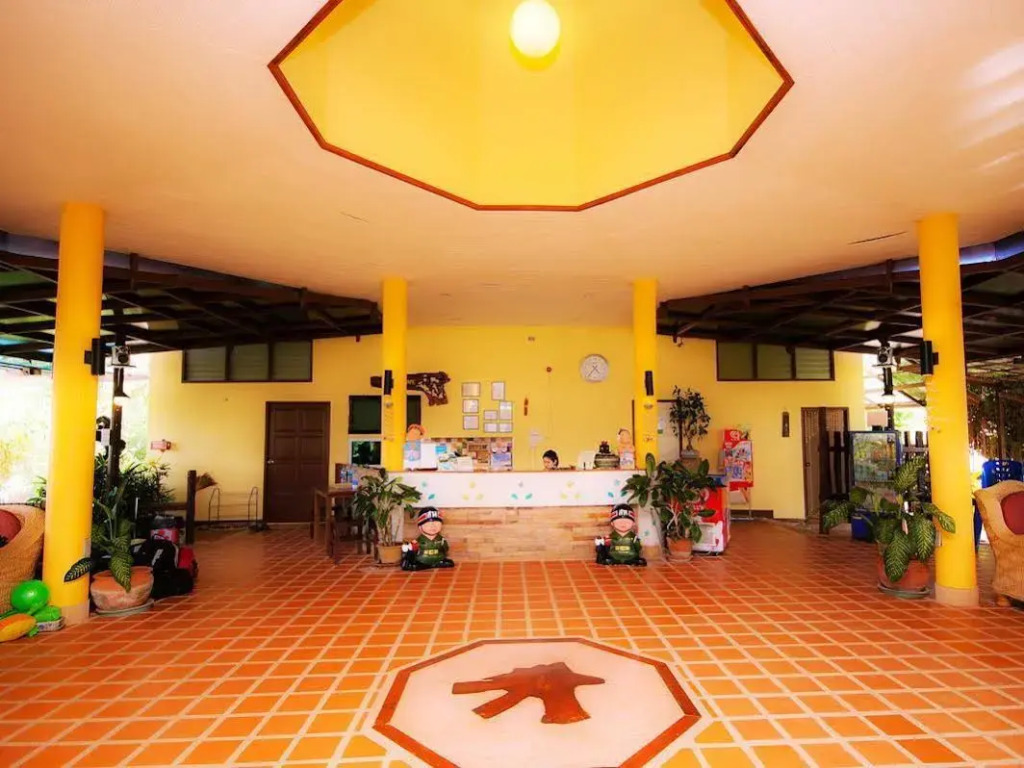 Rattana Pura Beach Resort