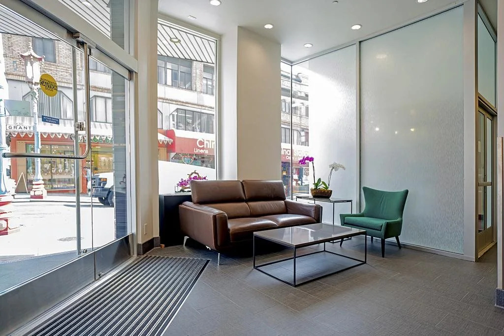 Grant Plaza Hotel