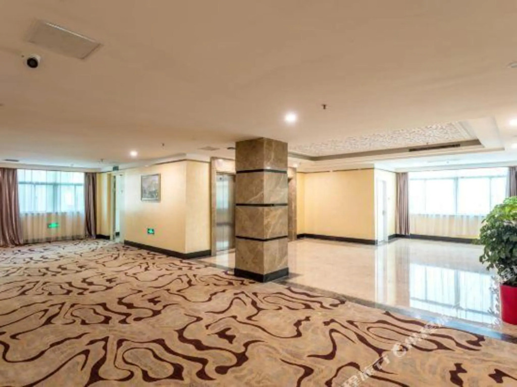 Sunjiang Hotel