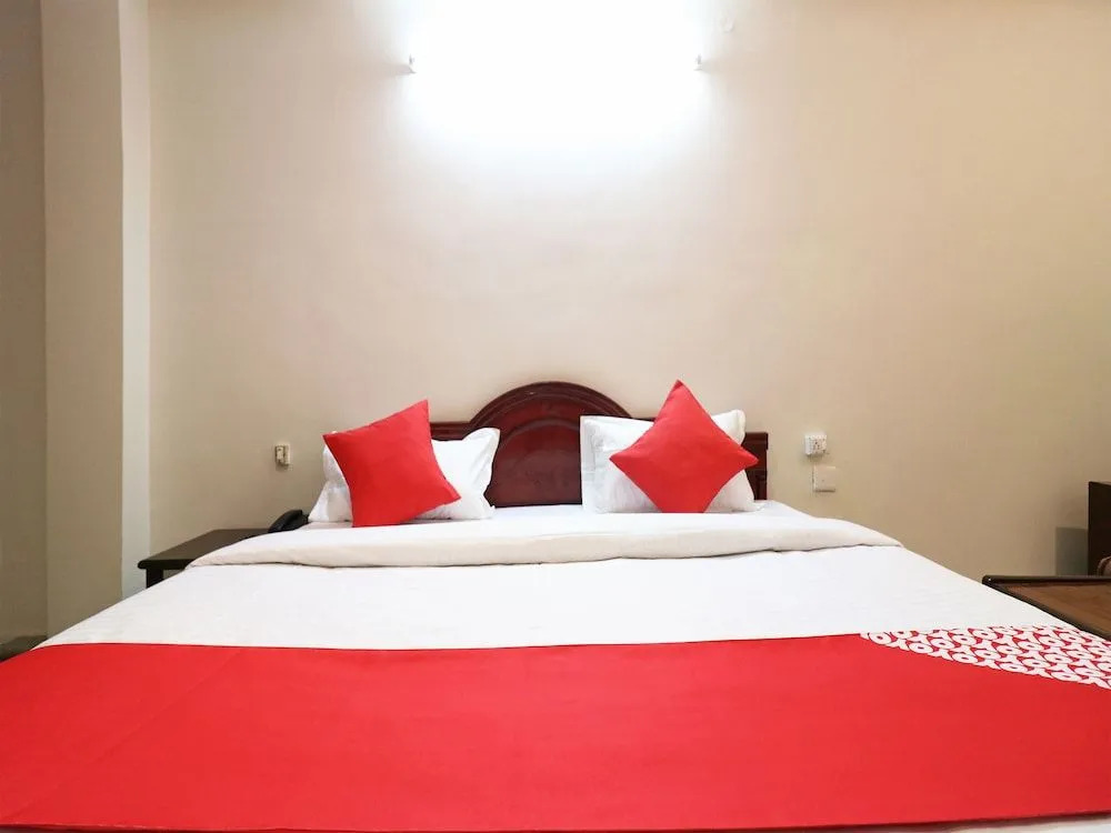Oyo 26657 Vrindaban Guest House