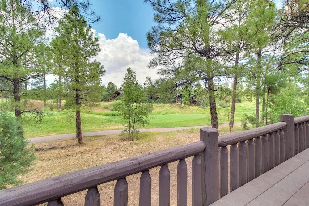 Spacious Torreon Cabin w/ Deck & Gas Grill!