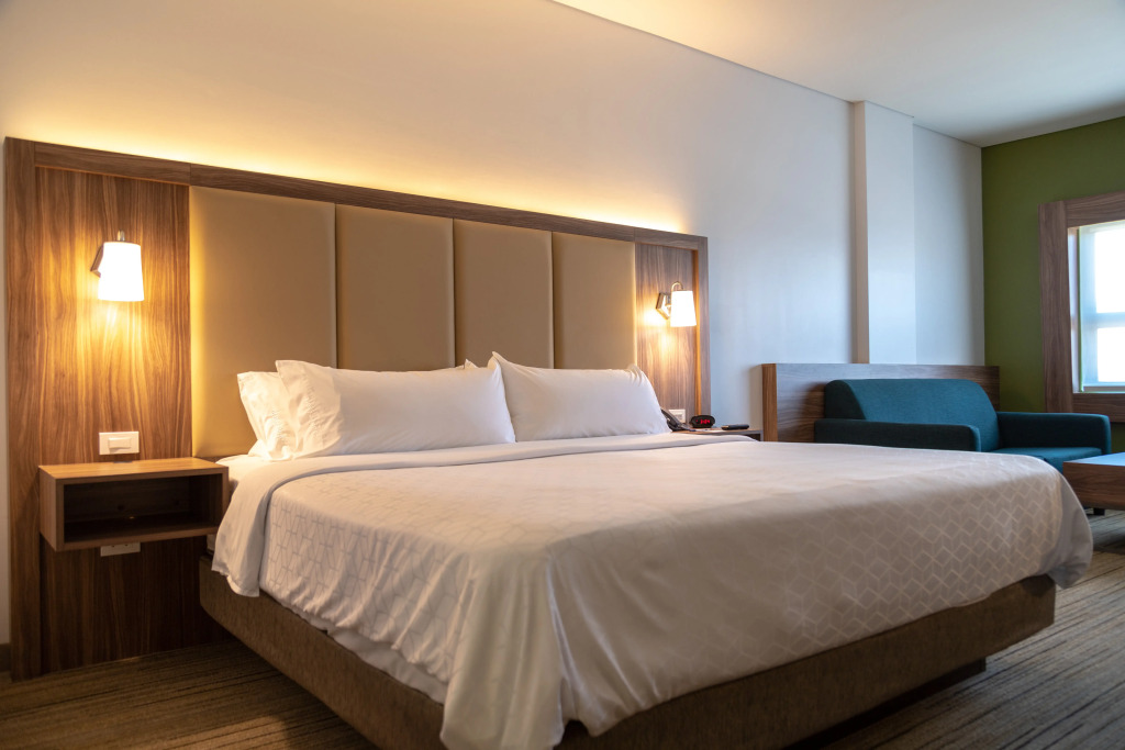 Holiday Inn Express & Suites - Ensenada Centro by IHG