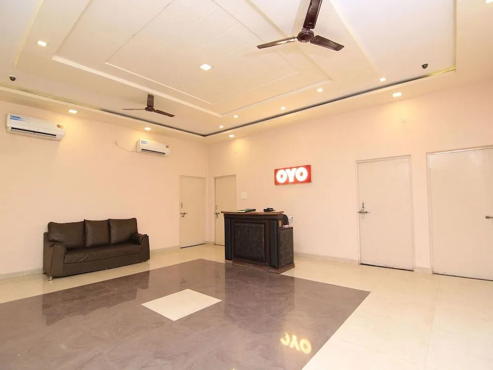 OYO 15177 Hotel HKJ Sanskriti