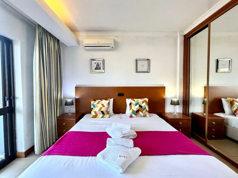 Vilamoura Cosy 4 With Pool by Homing
