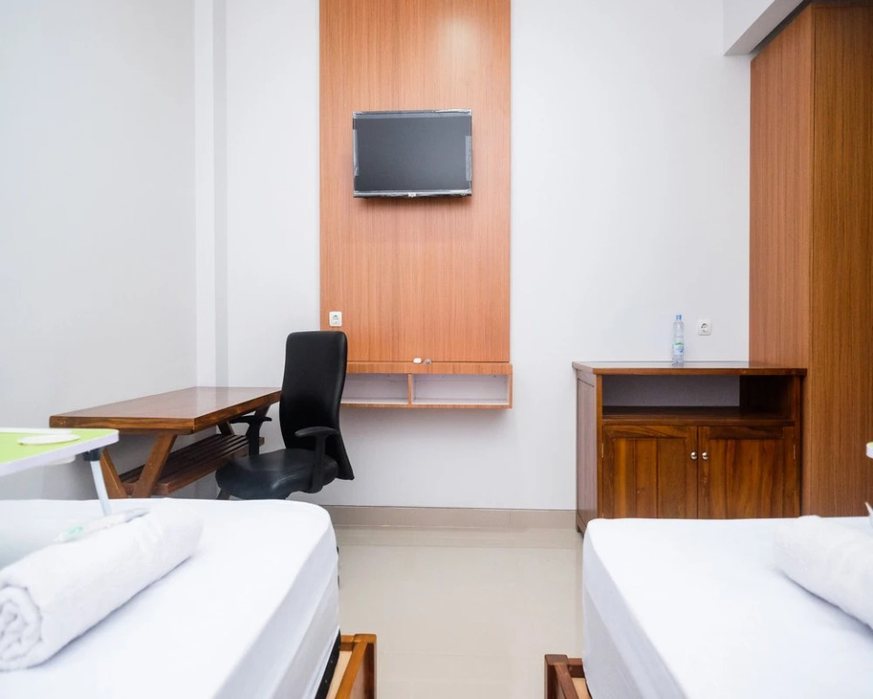 Urbanview Syariah Loji Arum Stasiun Klaten by RedDoorz