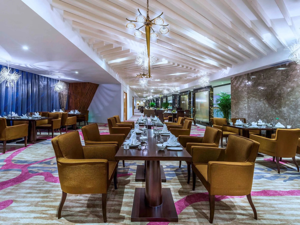 Grand Mercure Qingdao Qinglong