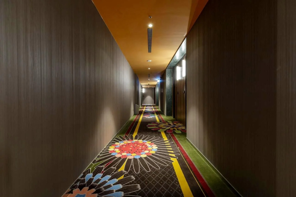 Inhouse Hotel Grand