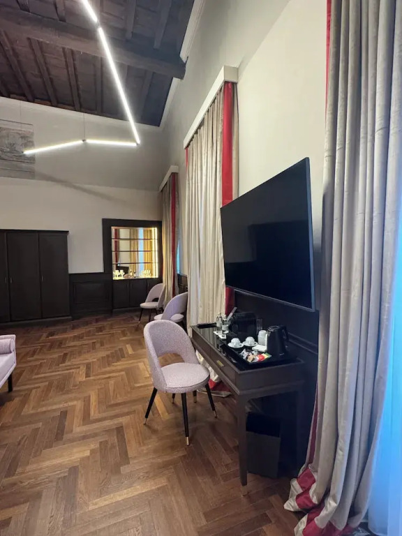 Palazzo Gambirasi Aparthotel Roma