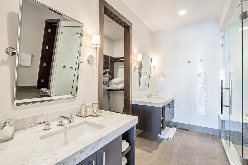 Luxury Five Bedroom Private Home with stunning Park City views home