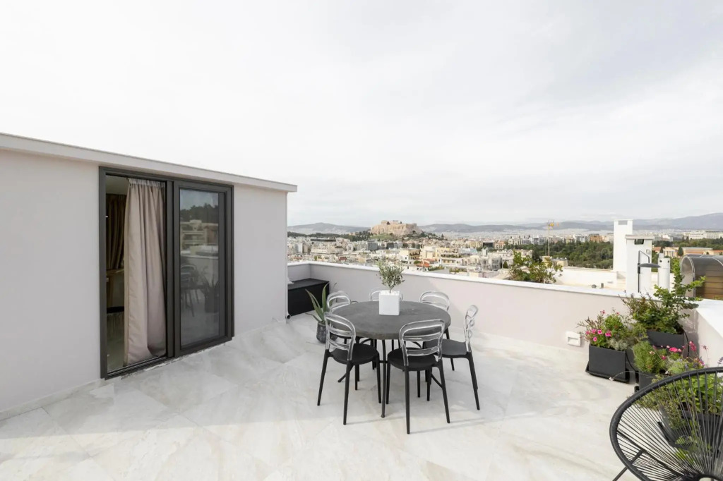 302- HiEndAccomodation-TopLocation