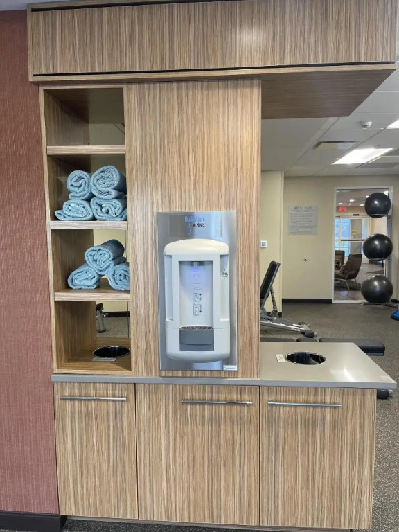 TownePlace Suites by Marriott Grand Rapids Airport Southeast