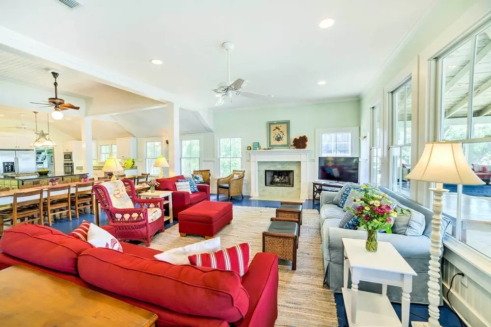 Waterfront Perdido Beach House w/ Canoes & Kayaks!