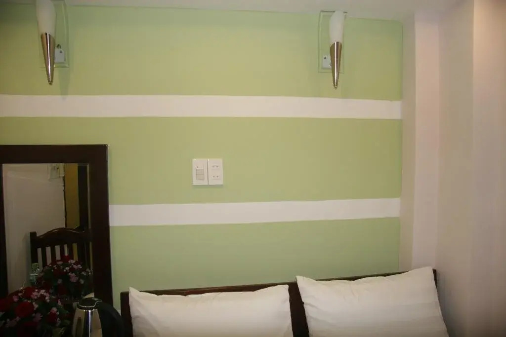 Yumi Hotel