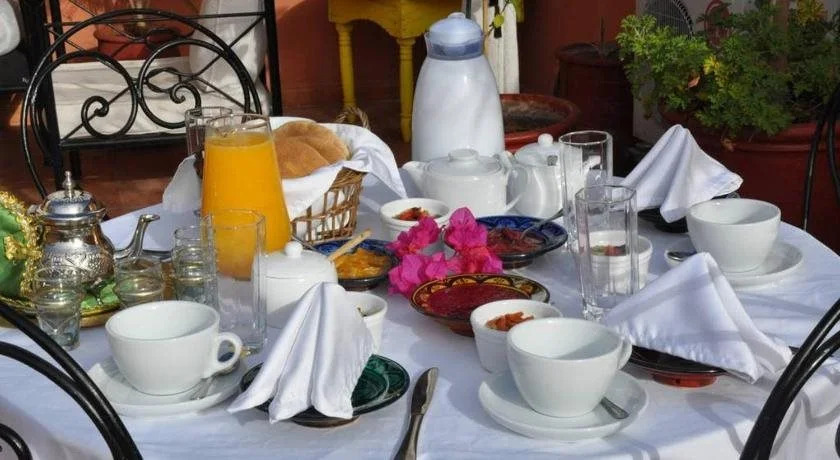 Riad Thycas