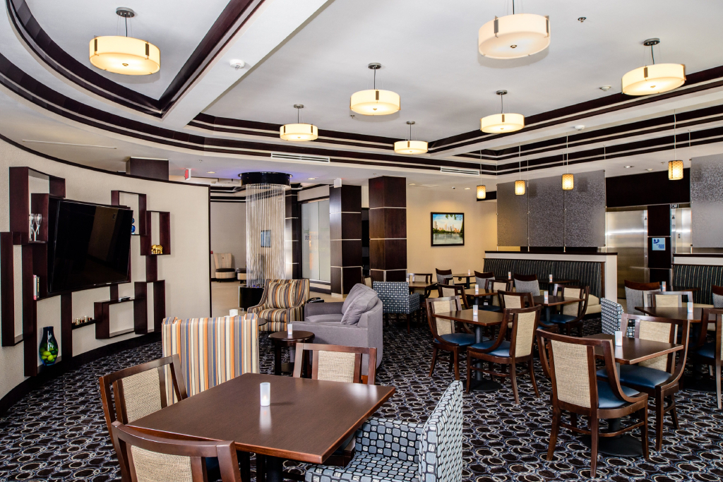 Holiday Inn Express Hotel & Suites Austin NW - Arboretum Area by IHG