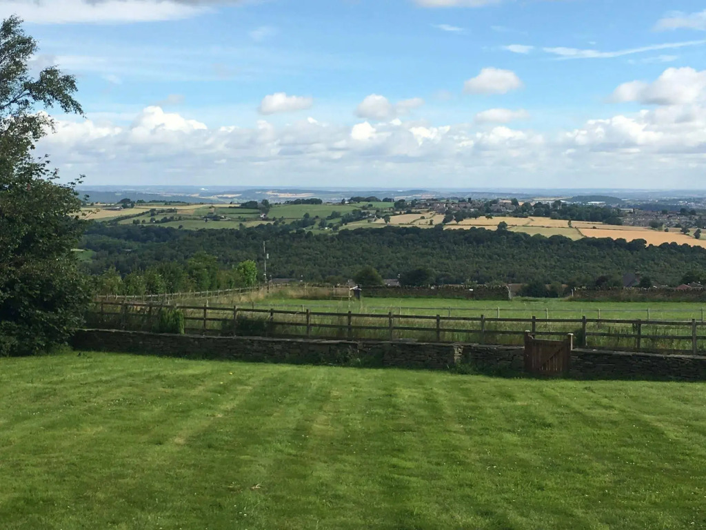 Windy Bank Hall - Holiday Home