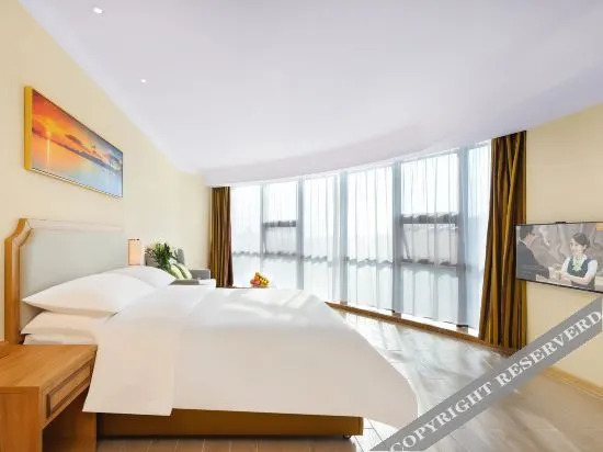 Vienna 3 Best Hotel (Quanjiao High-Speed Railway Station Government Service Center)