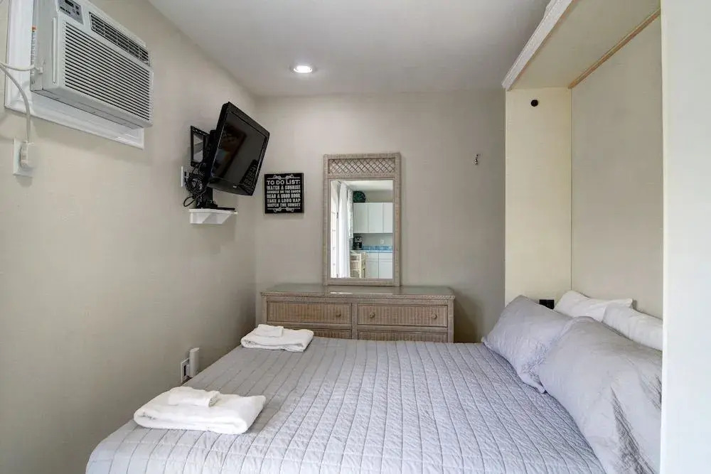 Le Petit Chateau Studio Bedroom Home by RedAwning