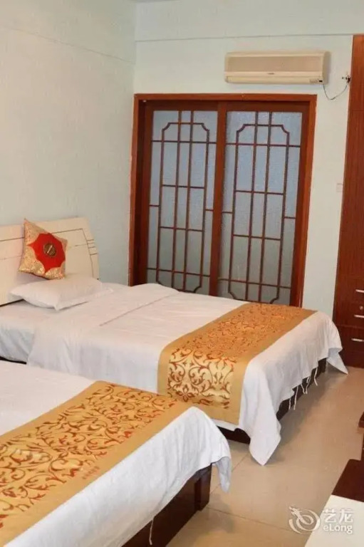 Mingjia Hotel