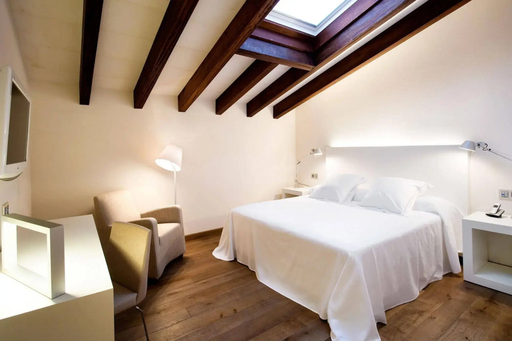Sant Patrici Hotel