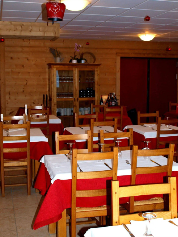 LOuta Hotel Restaurant