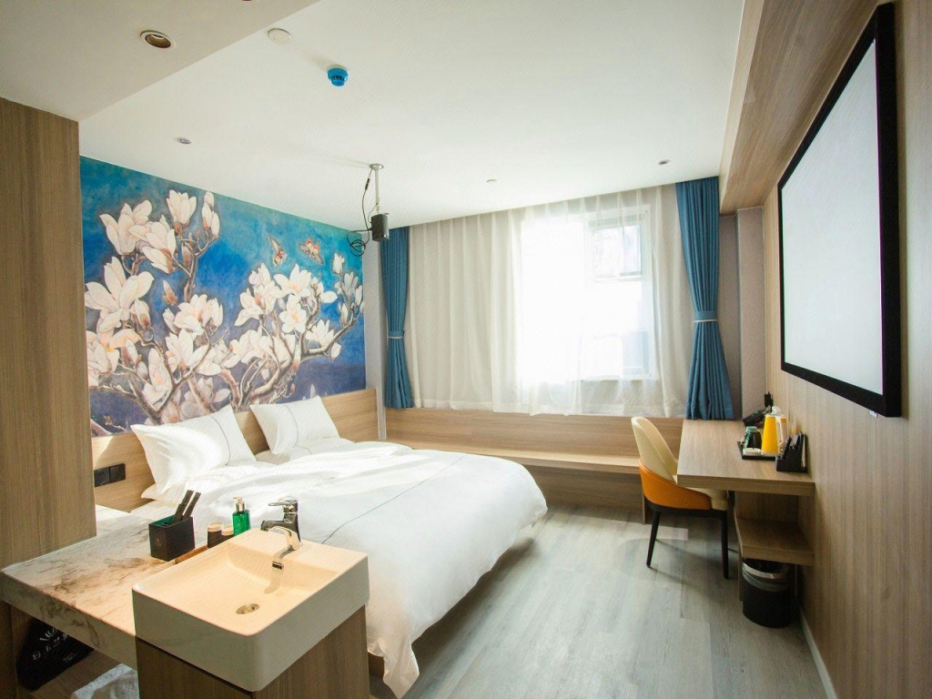 Magnotel Hotel (Yixing Bus Station Tuanji Scenic Area)