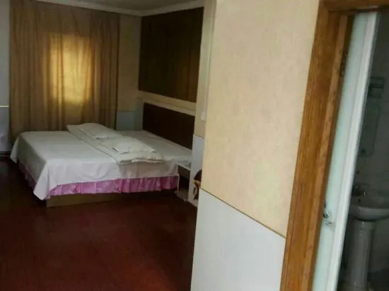 Chizhou Yaoyuan Express Hotel