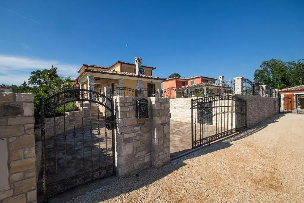 Villa Mateja
