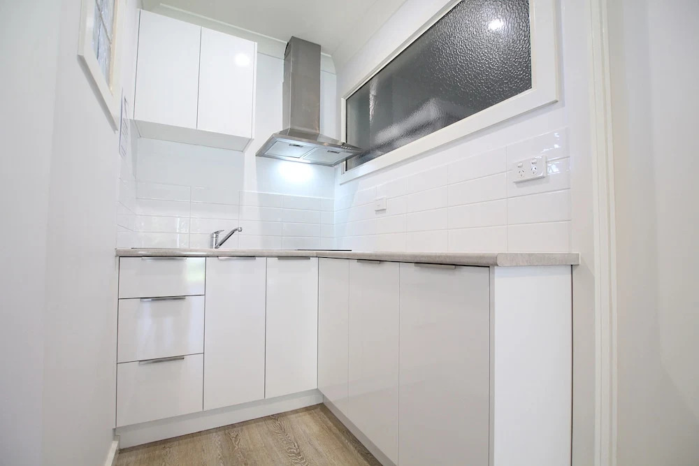 Apartments 521