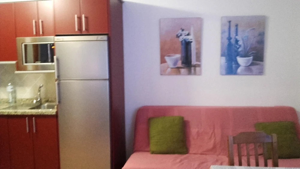 Apartment with 2 Bedrooms in Tías, with Pool Access And Enclosed Garden - 500 M From the Beach