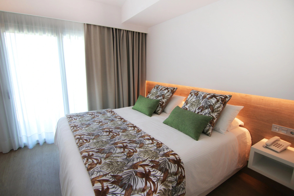 Kumara Serenoa By Lopesan Hotels