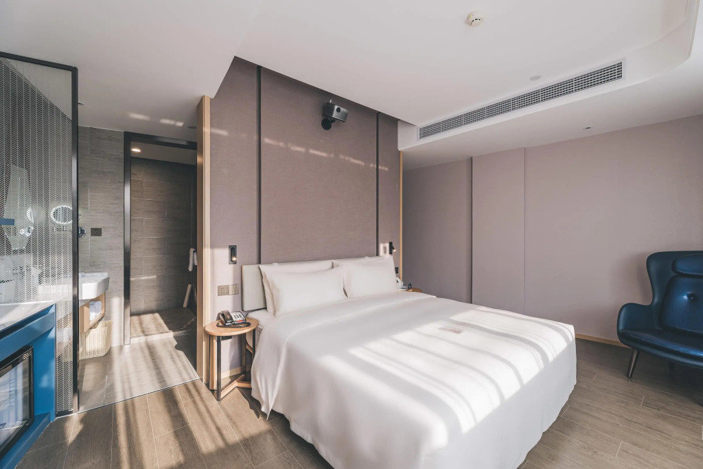 Atour Hotel Chaozhou Ancient Town Peoples Square
