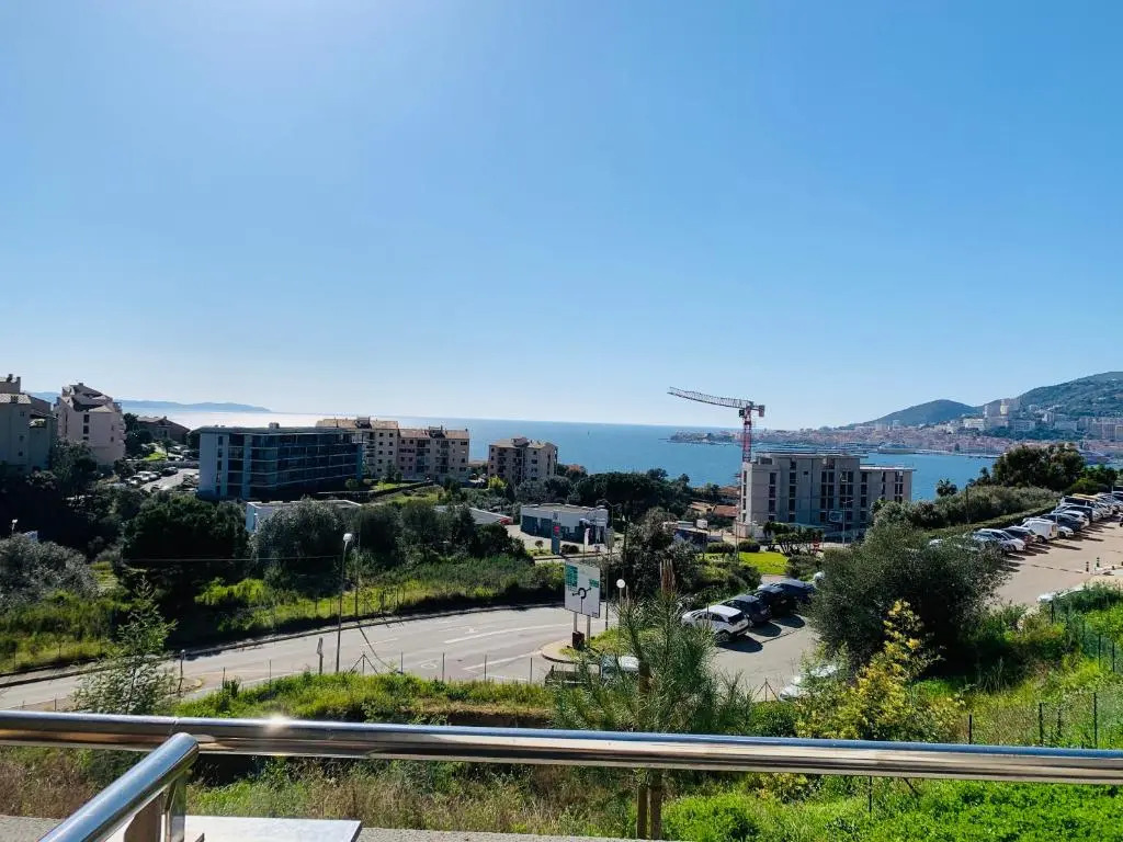 T2 Ajaccio vue mer
