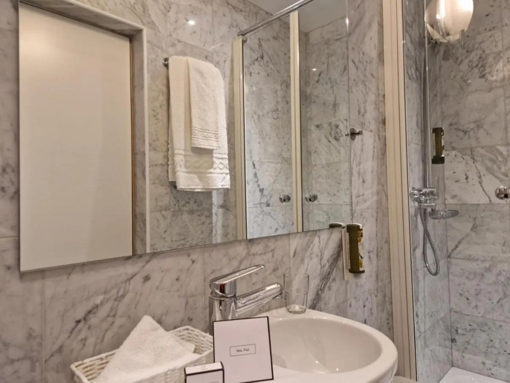 Hotel Athmos