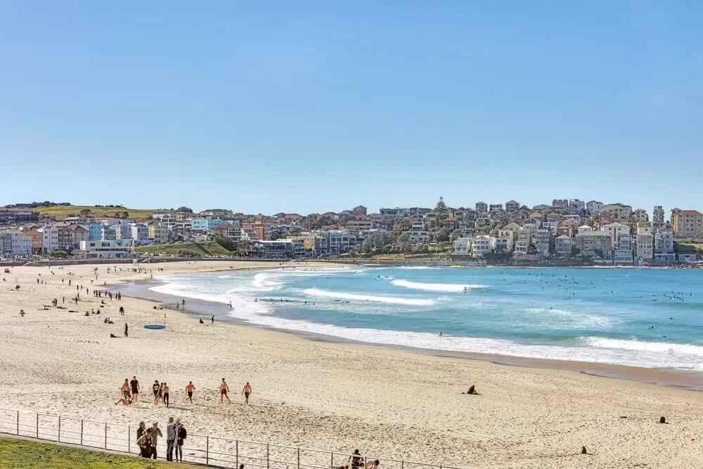 Private 4 Bedroom Beach House in Bondi