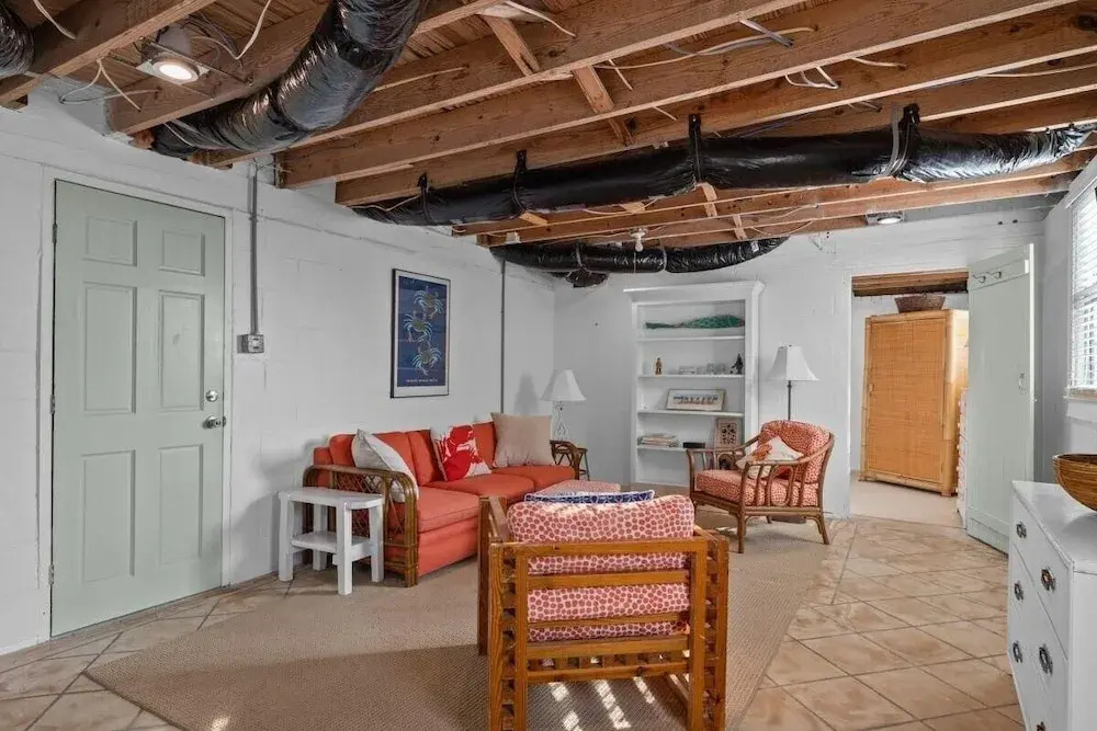 Sunset Shores 5 Bedroom Home
