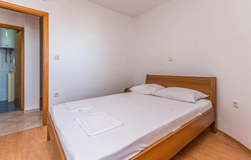 Awesome Apartment in Pakostane With 1 Bedrooms and Wifi