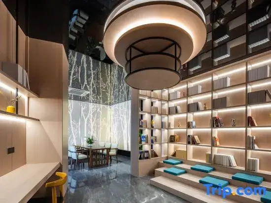Yunfei Hotel (Danyang Babaiban Chenghe Road)