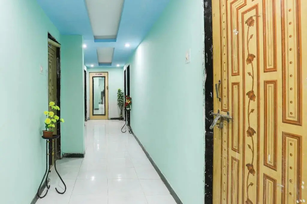Hotel Sarovar Guest House by OYO Rooms