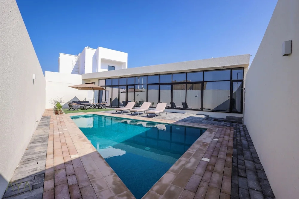 Aya - Oasis in Al Muntazah: 3BR Villa with Private Pool