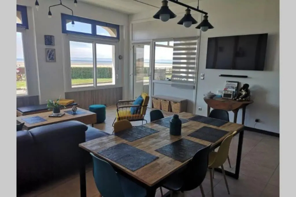 Appartement, Les TEMPLIERS, RDC VUE MER PROCHE CENTRE VILLE