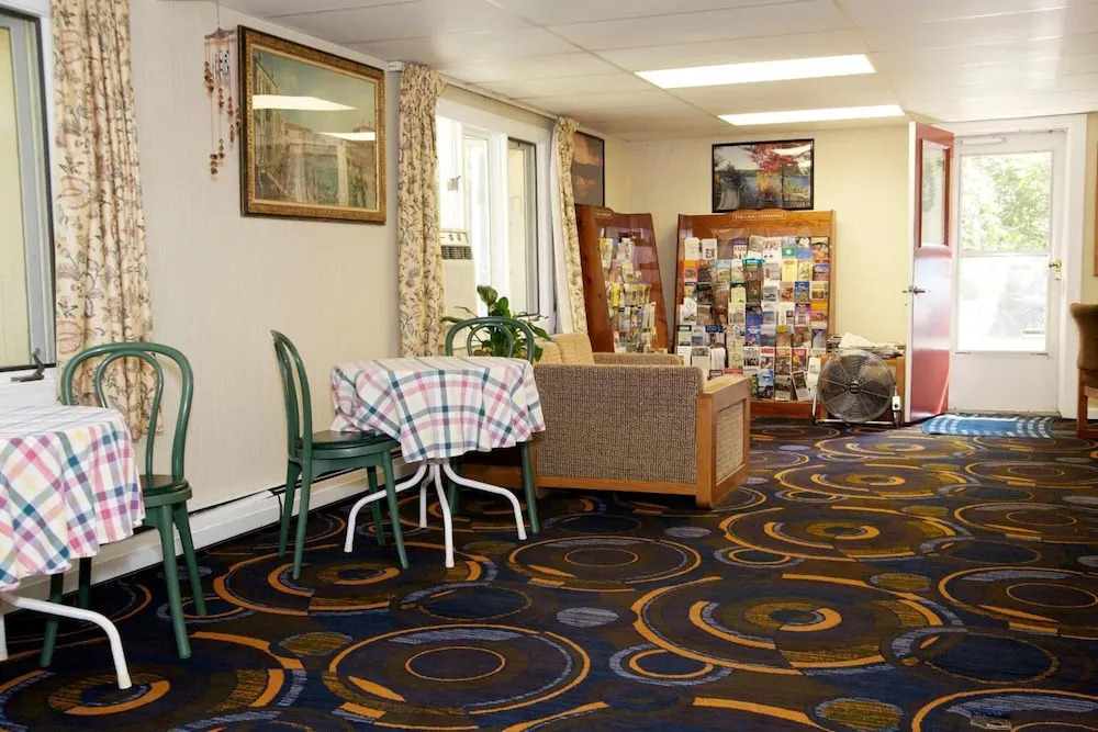 Sunset Motor Inn